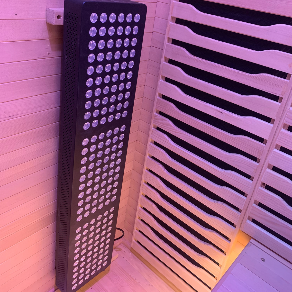 Blisspod Helsinki Full Spectrum Indoor Sauna with Red Light – 2 Person – view 8